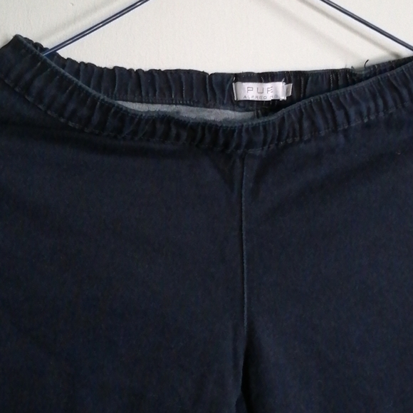 2/$20 Darkwash jeggings - Picture 4 of 5